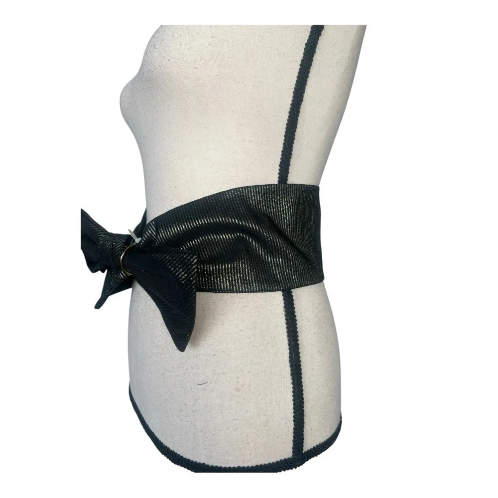 Echo Black Belt with Classic Bow Design